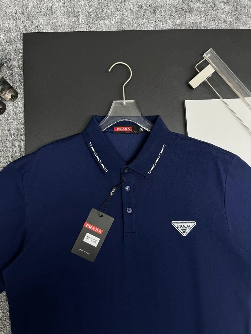 Timeless Prada T-Shirts 171343