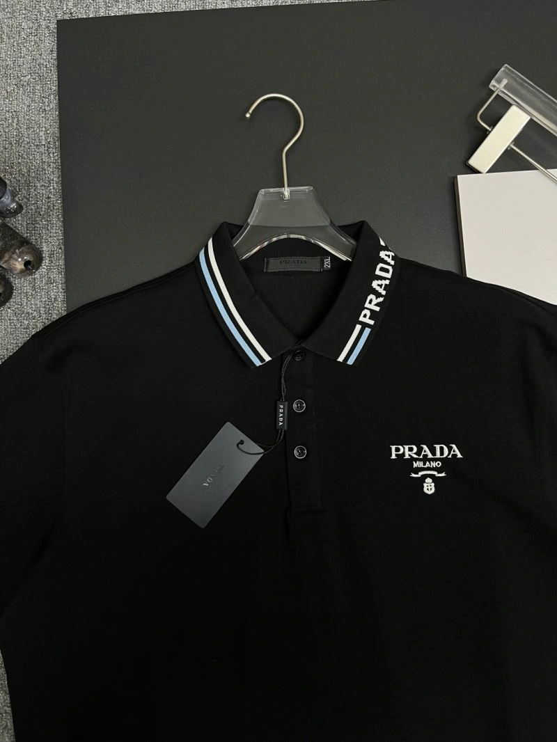 Prada T-Shirts UrbanStyle 171345