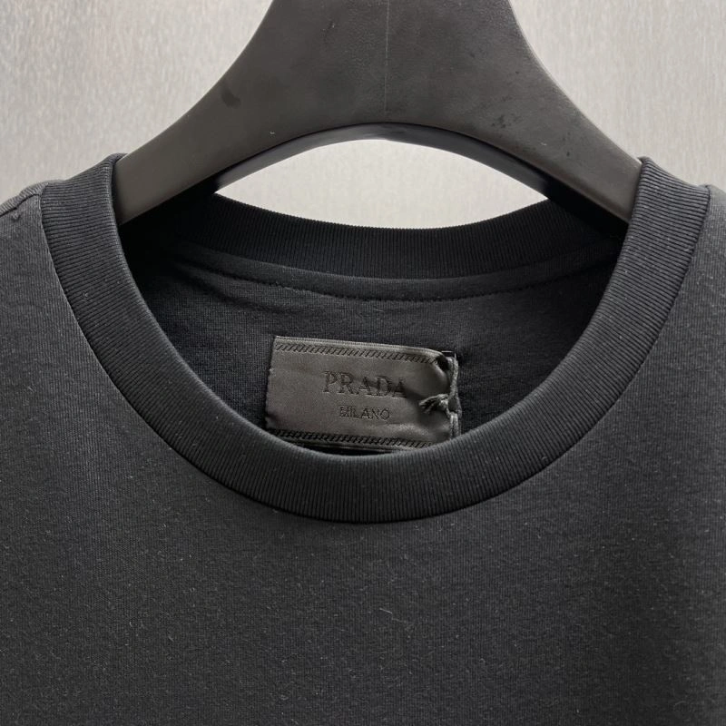 Prada T-Shirts Flexible 171334
