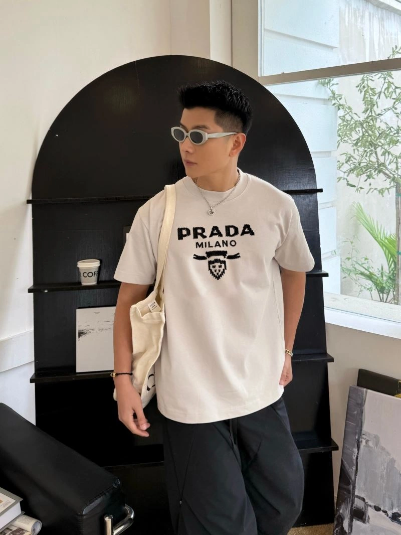 Sporty Prada T-Shirts 171411
