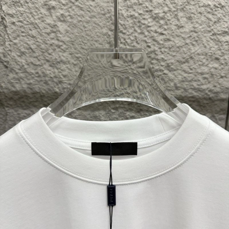 Prada T-Shirts Soft 171320