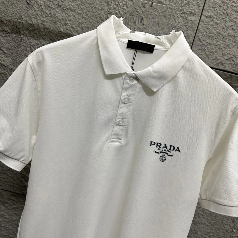 Prada T-Shirts Breathable 171316