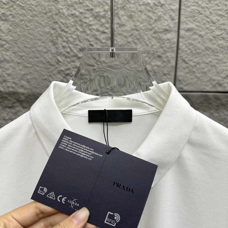 Prada T-Shirts Breathable 171316