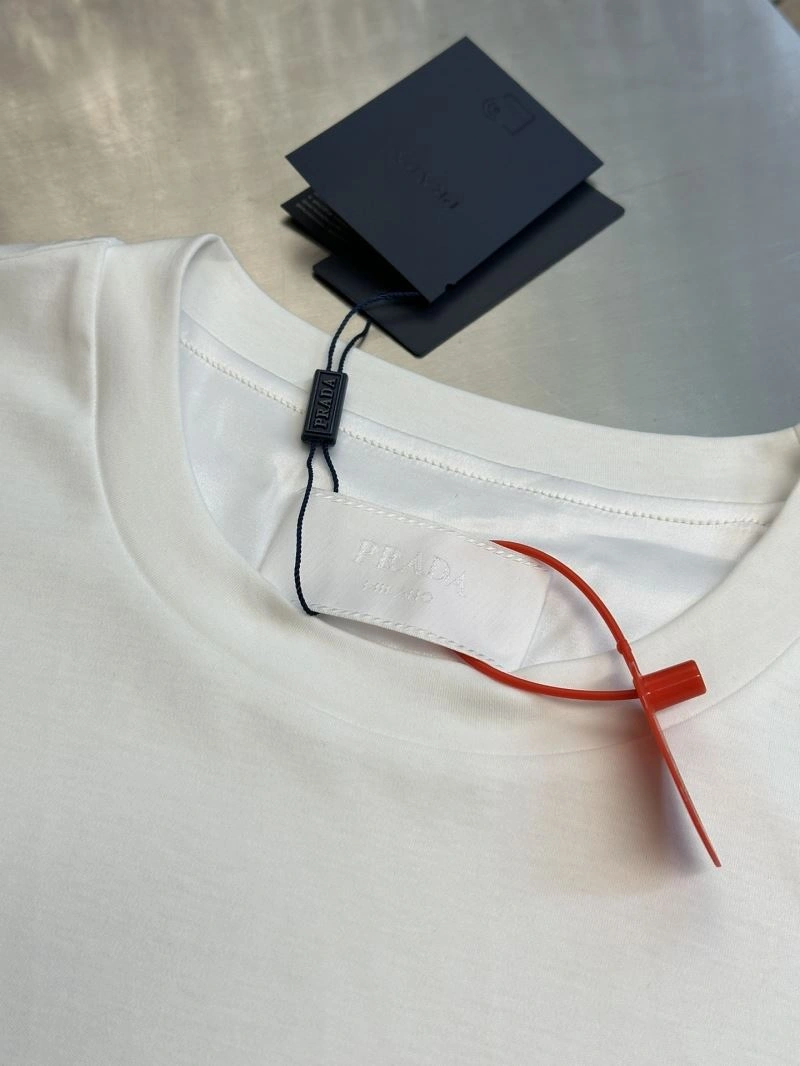 Prada T-Shirts OnTrend 171323