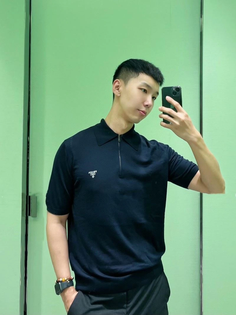 Prada T-Shirts Comfortable 171313