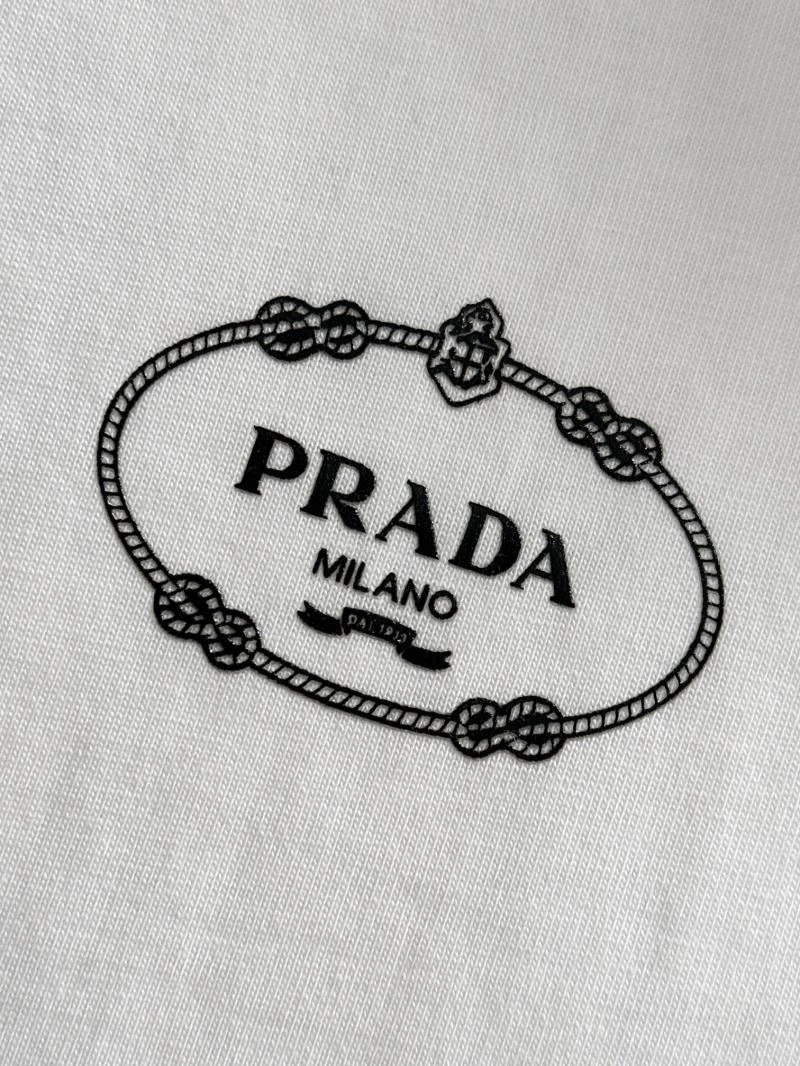 Prada T-Shirts Effortless 171351