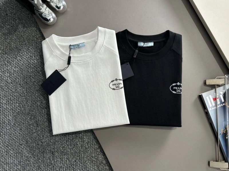 Prada T-Shirts Effortless 171351