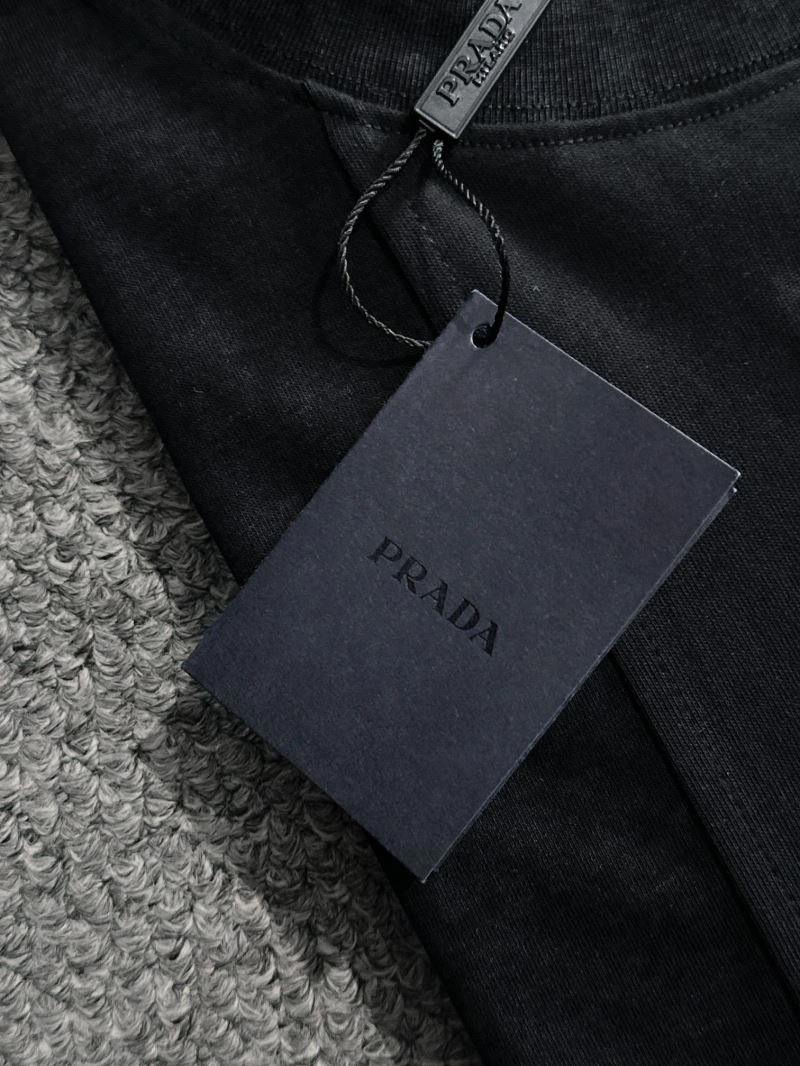 Prada T-Shirts Classic 171308