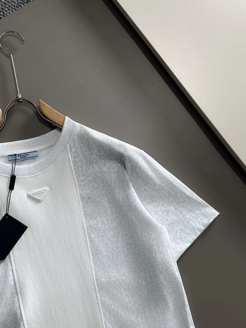 Prada T-Shirts SmartChoice 171353