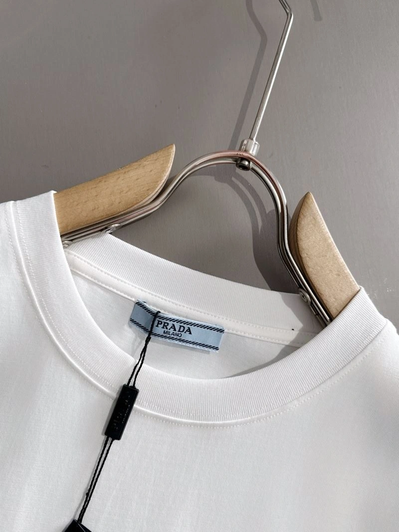 Affordable Prada T-Shirts 171339