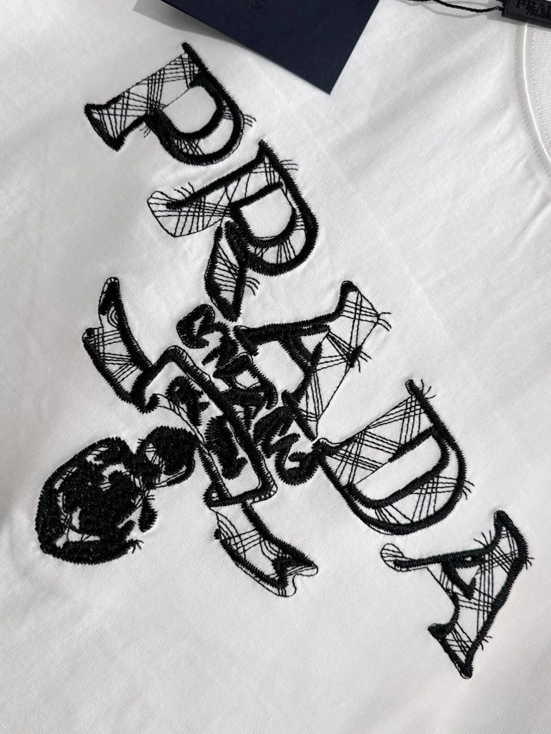 Prada T-Shirts Lightweight 171293