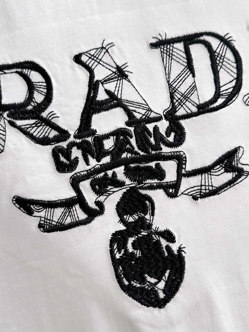 Prada T-Shirts Lightweight 171293