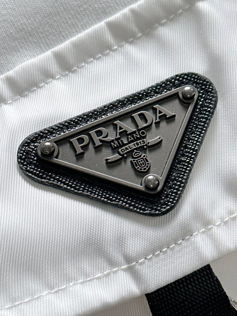 EyeCatching Prada T-Shirts 171290