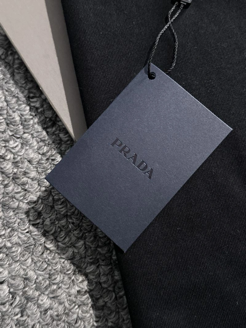 Supportive Prada T-Shirts 171285