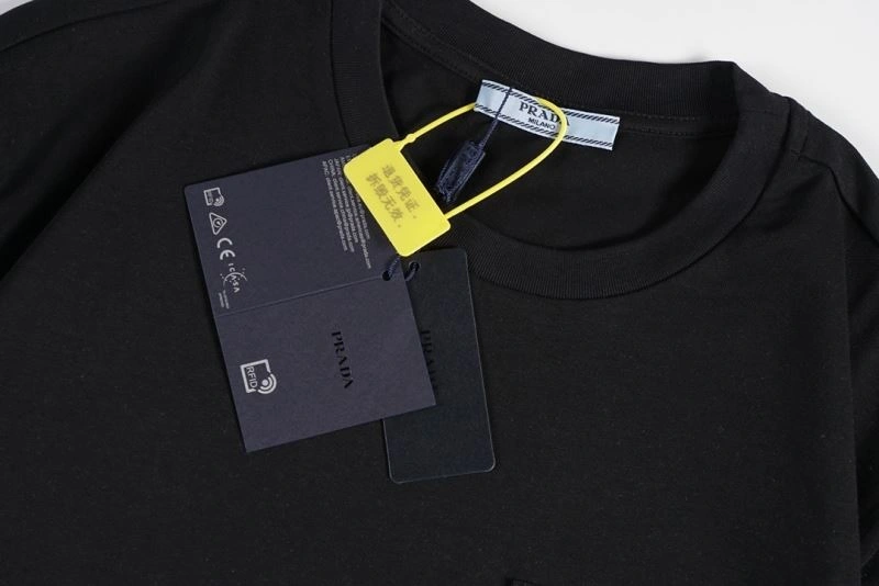 OdorResistant Prada T-Shirts 171280