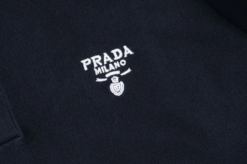 Premium Prada T-Shirts 171277