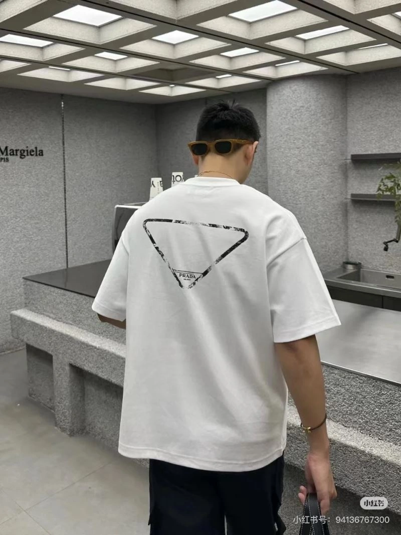 EasyMatch Prada T-Shirts 171270