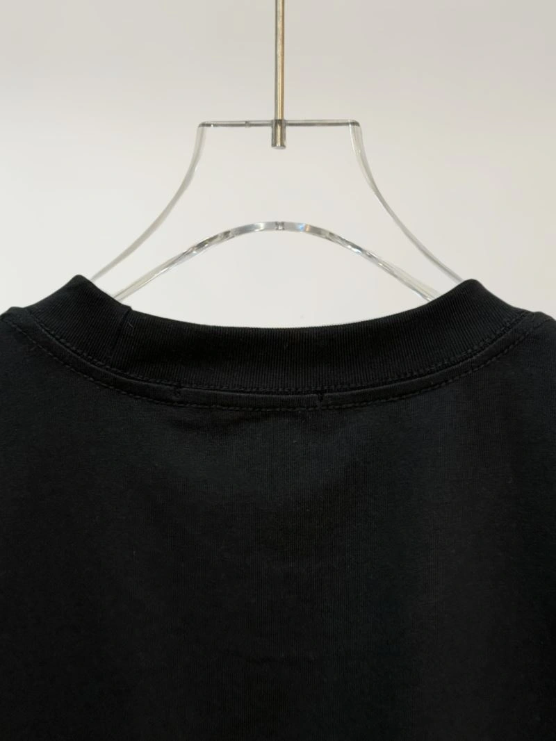 Effortless Prada T-Shirts 171268