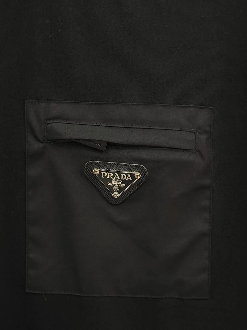 FashionForward Prada T-Shirts 171350