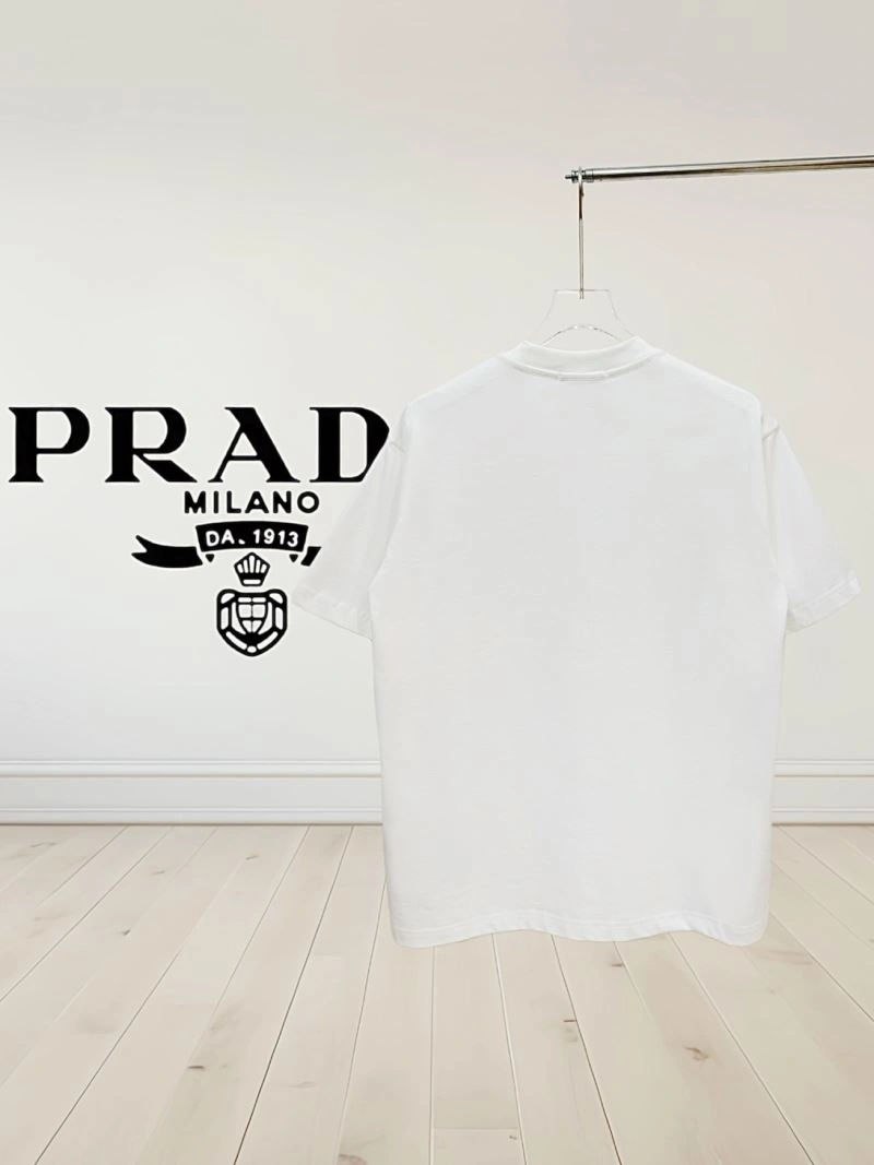 WellDesigned Prada T-Shirts 171265
