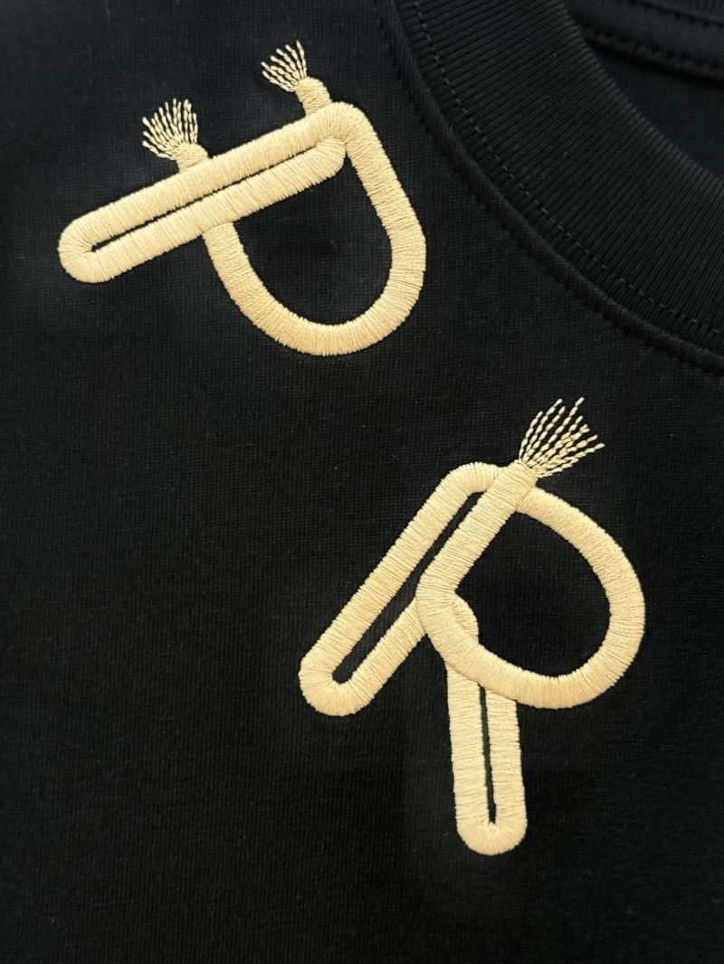 Prada T-Shirts Snug 171262