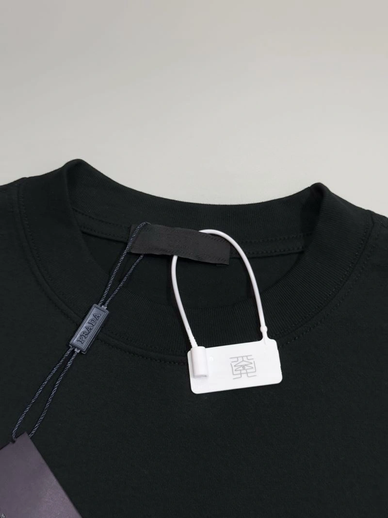 FashionForward Prada T-Shirts 171259