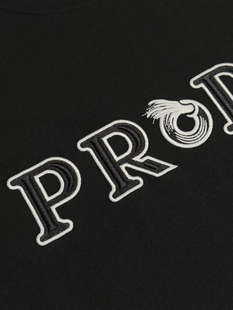 FashionForward Prada T-Shirts 171259