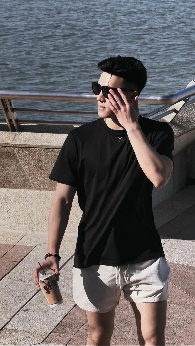 AllSeason Prada T-Shirts 171263