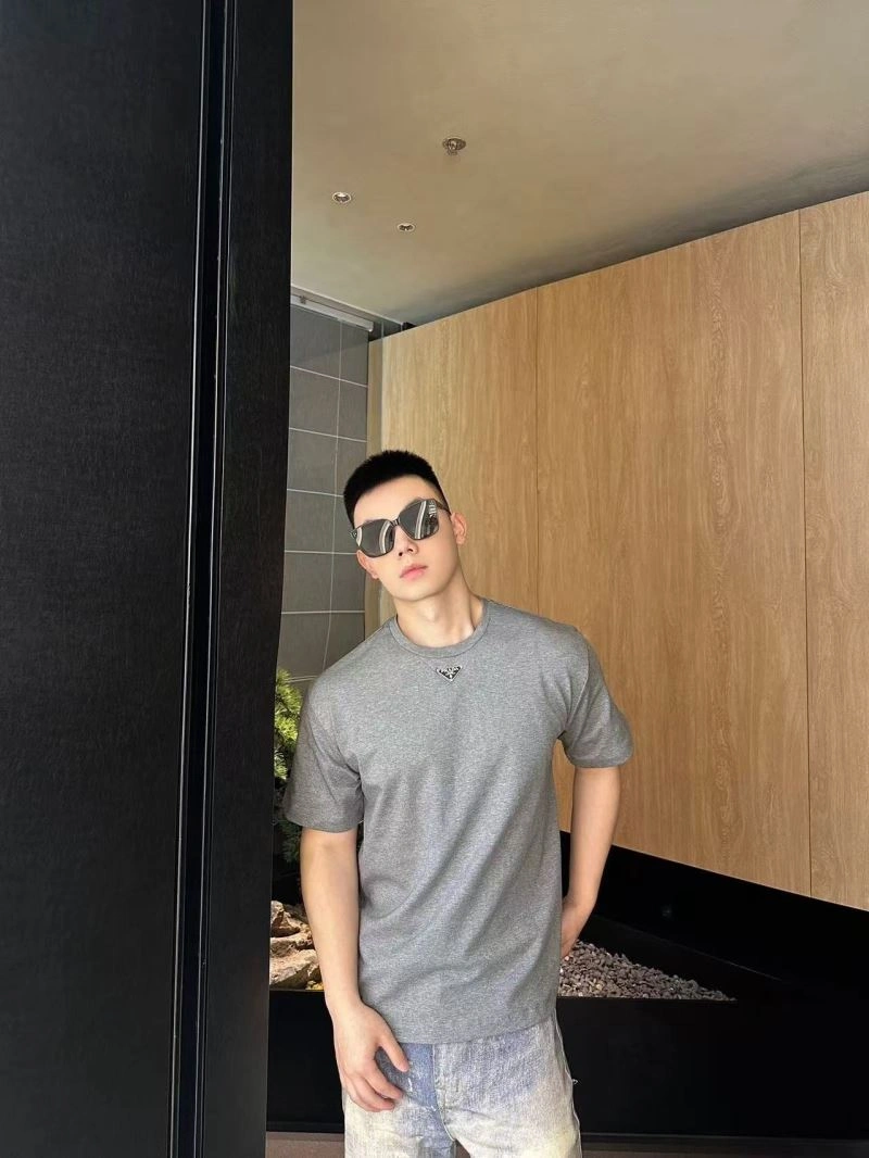 AllSeason Prada T-Shirts 171263