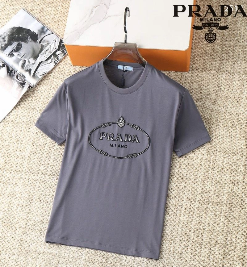 Prada T-Shirts Unisex 171745
