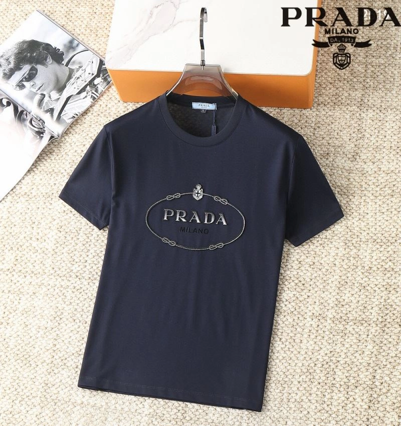 Prada T-Shirts Unisex 171745
