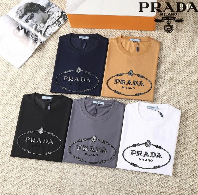 Prada T-Shirts Unisex 171745