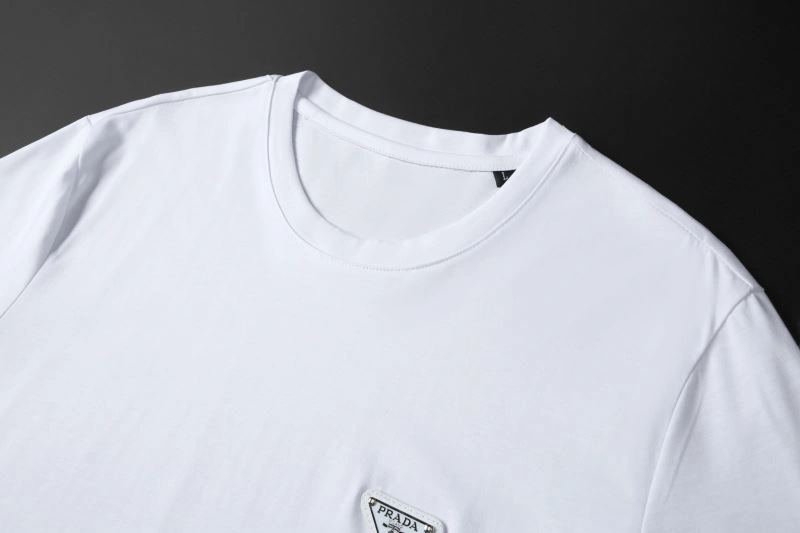 Sustainable Prada T-Shirts 171734