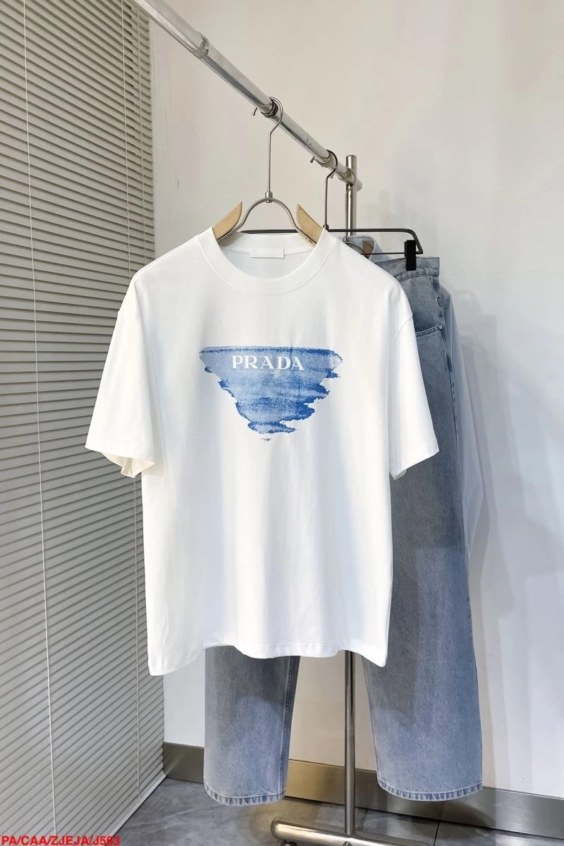 Resilient Prada T-Shirts 171577