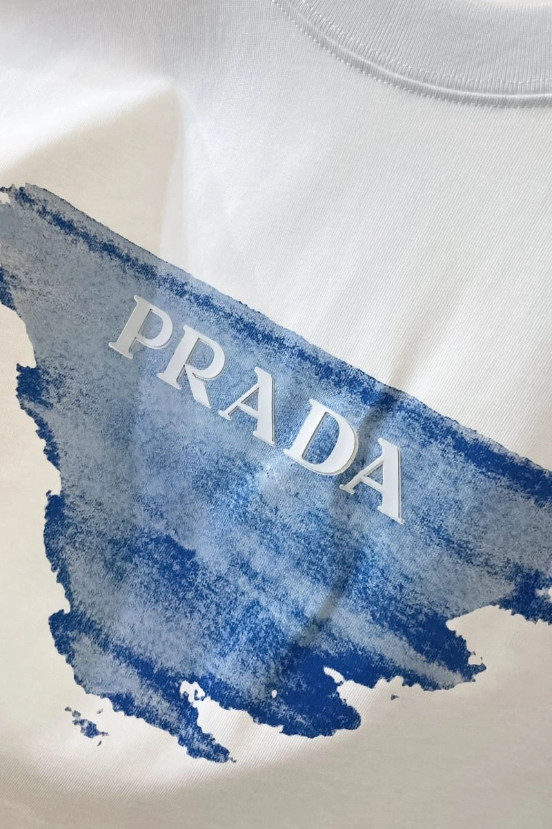 Resilient Prada T-Shirts 171577