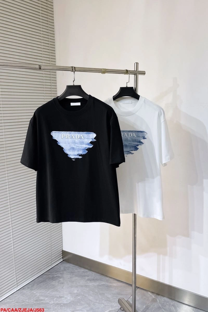 Resilient Prada T-Shirts 171577