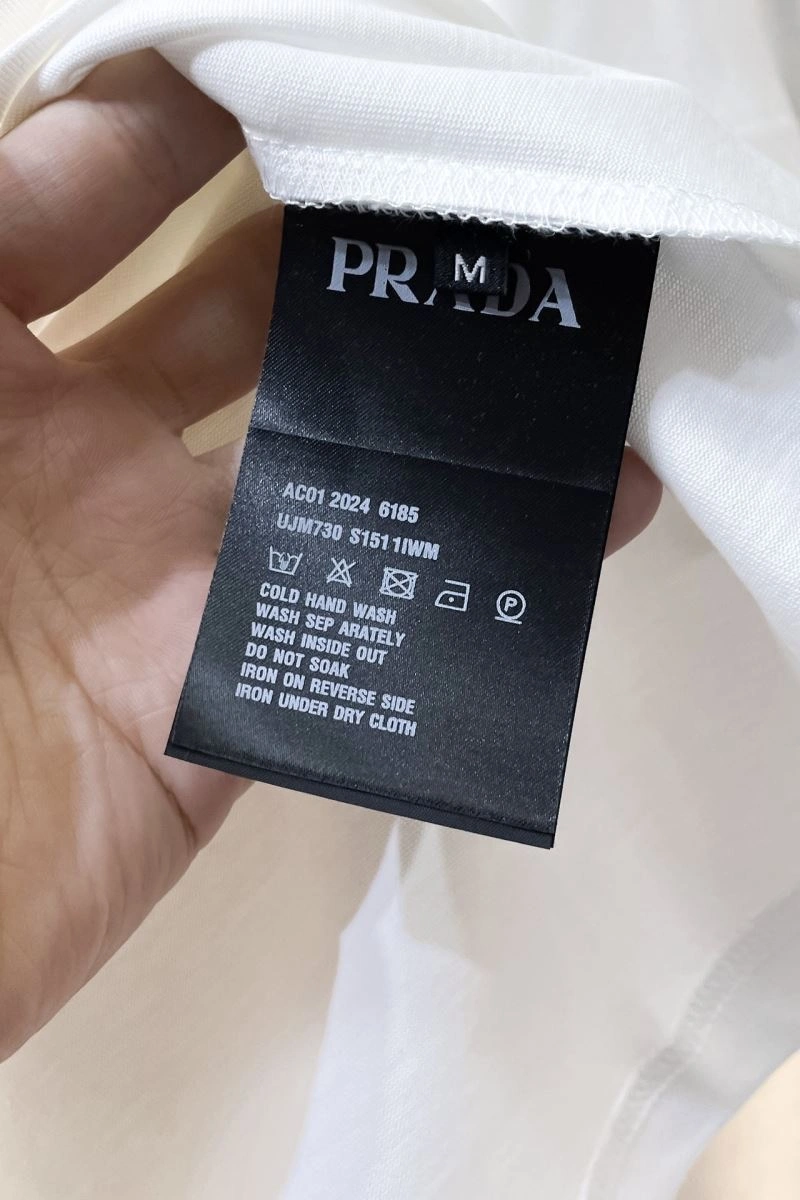 UrbanStyle Prada T-Shirts 171531