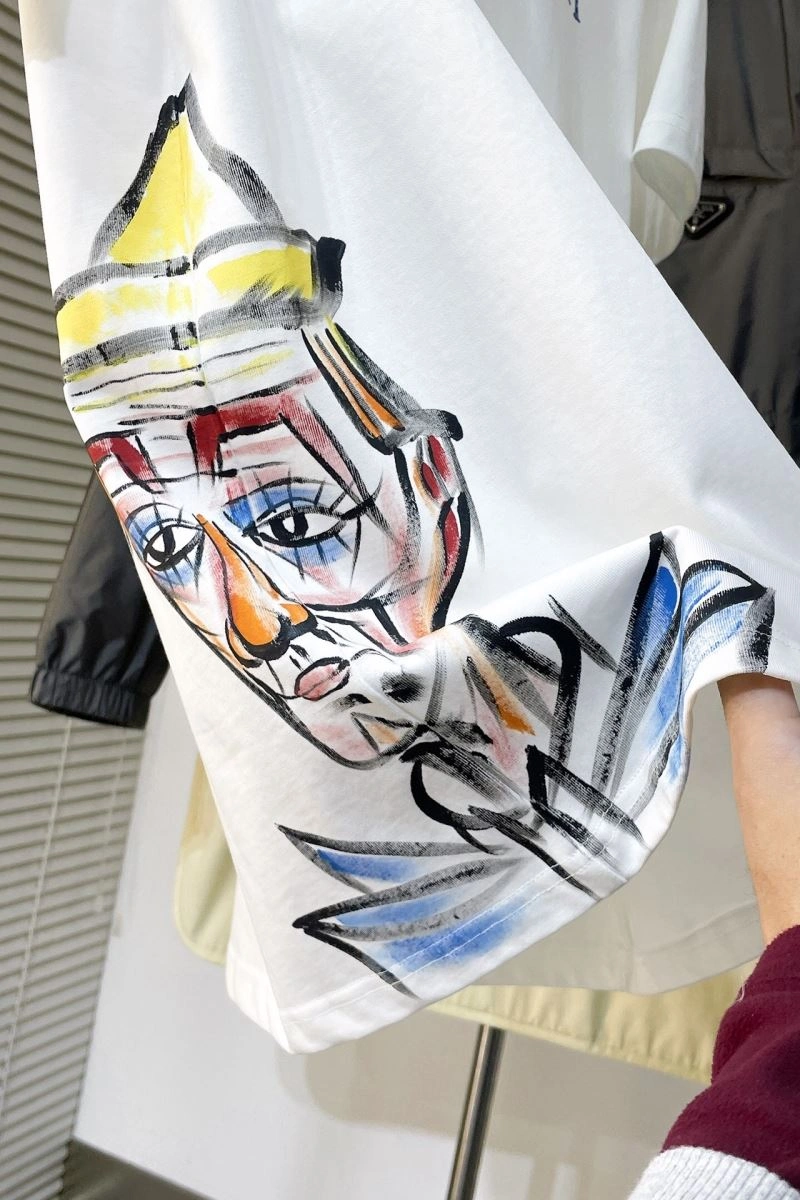 ModernLook Prada T-Shirts 171578