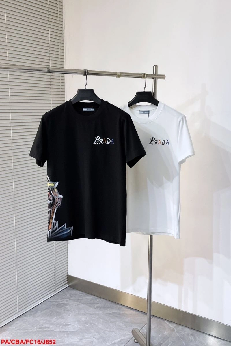 ModernLook Prada T-Shirts 171578