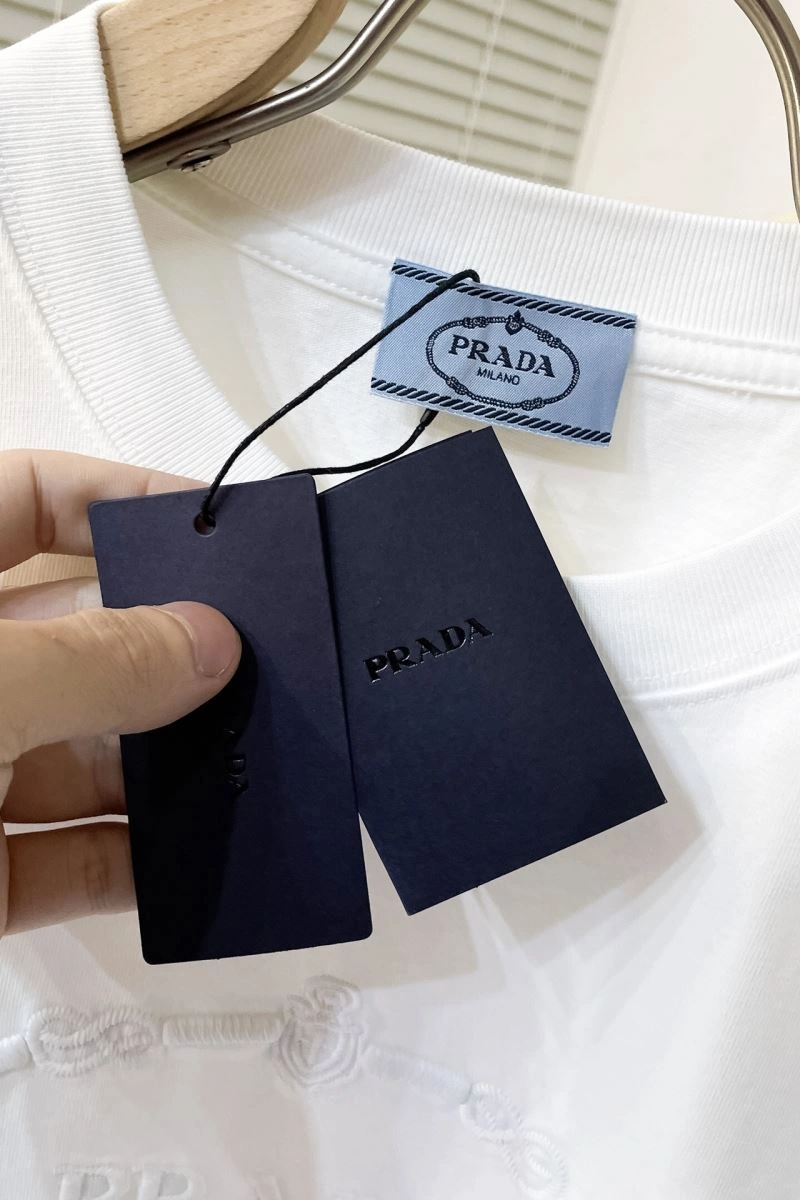 Reliable Prada T-Shirts 171526