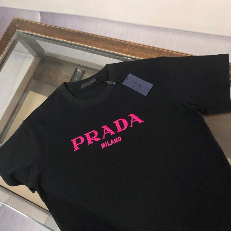 Packable Prada T-Shirts 171504