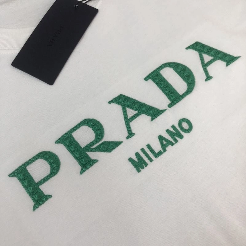 RelaxedFit Prada T-Shirts 171508