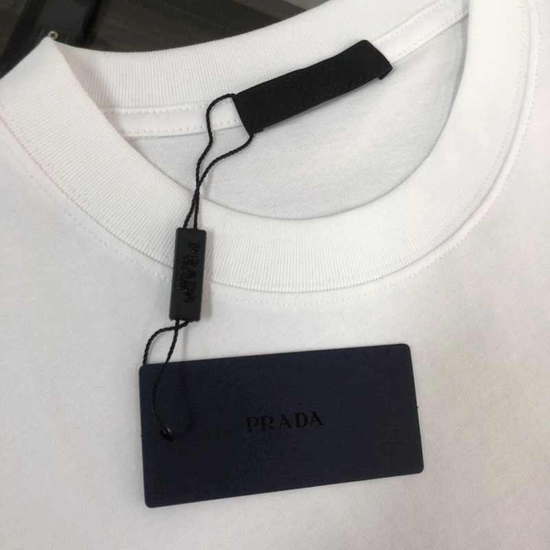 Prada T-Shirts Snug 171502