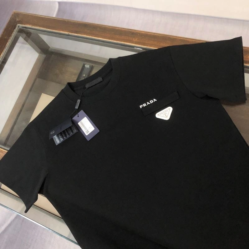 Prada T-Shirts Affordable 171493