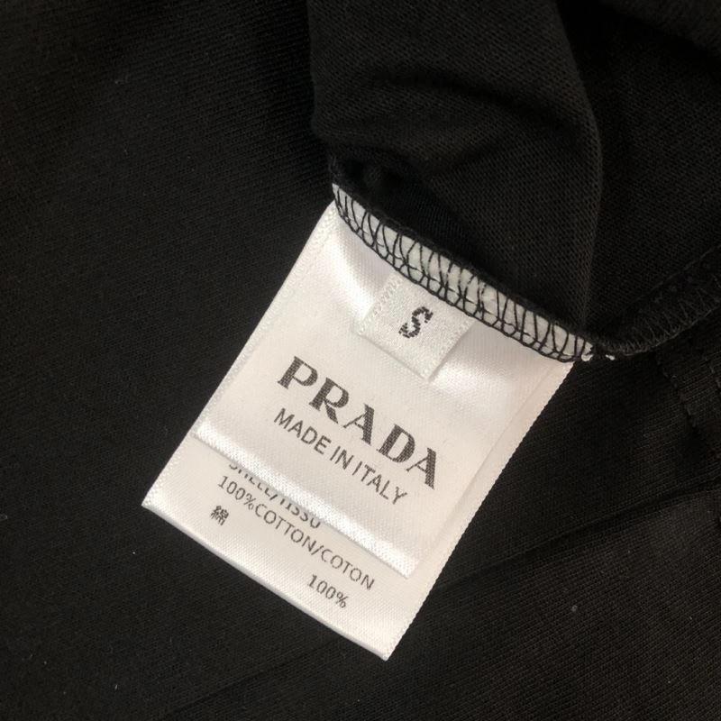 Neat Prada T-Shirts 171494