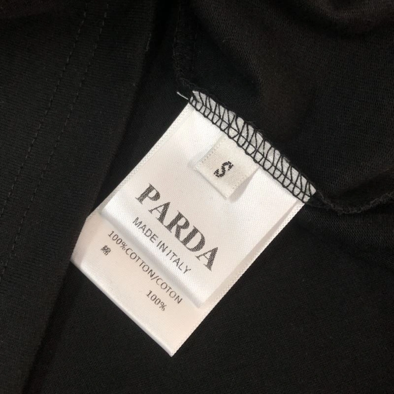 EasyCare Prada T-Shirts 171485