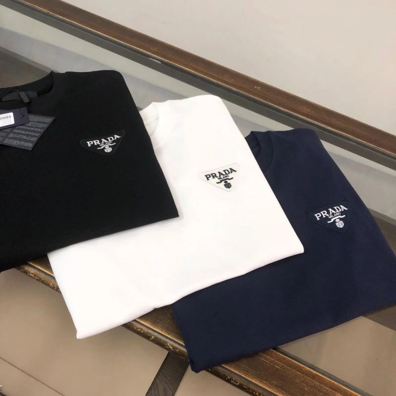 Neat Prada T-Shirts 171484