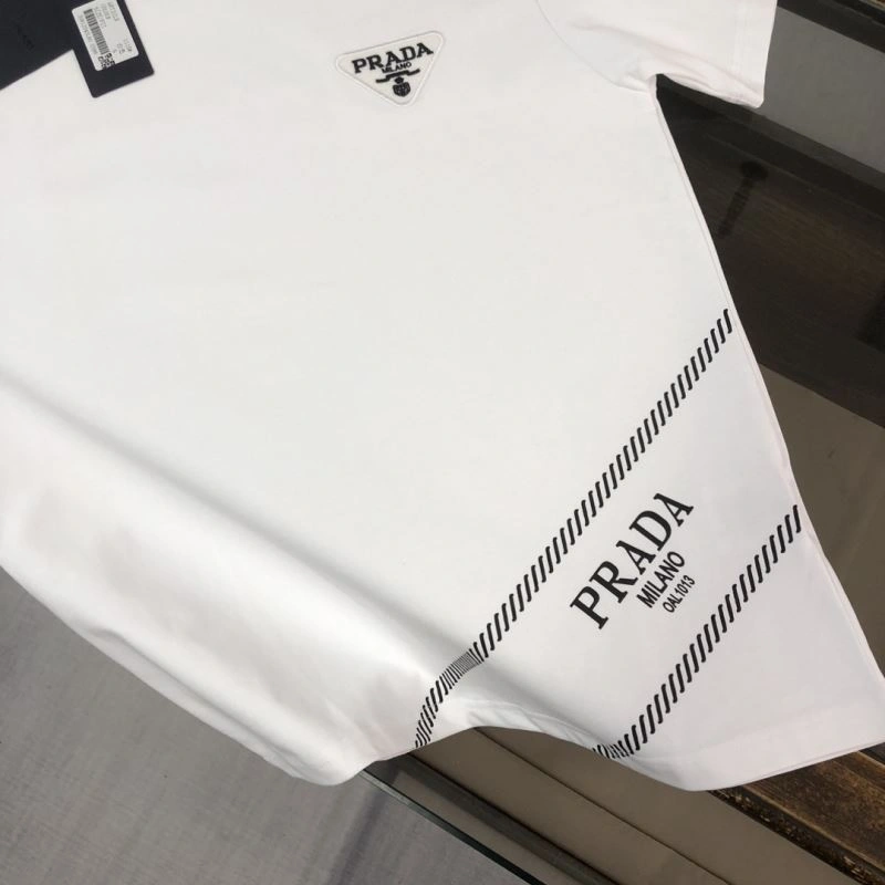 Neat Prada T-Shirts 171484