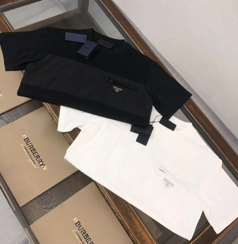 Prada T-Shirts UrbanStyle 171528