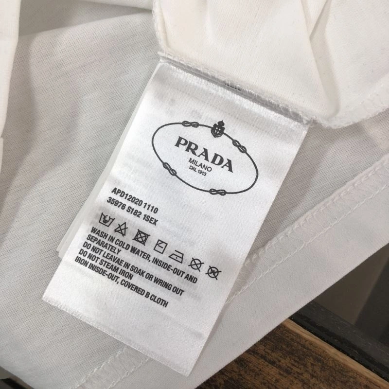 Sporty Prada T-Shirts 171476